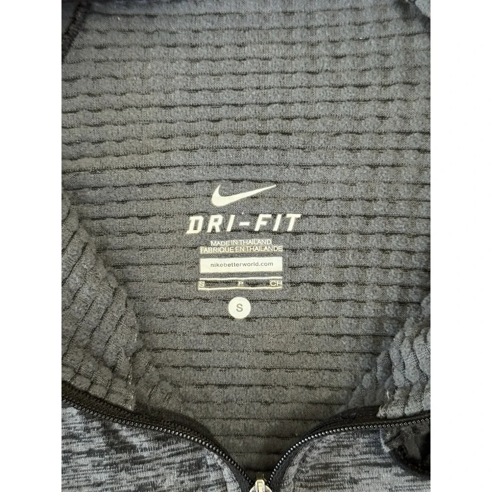 Nike Running Jacket Womens Small Gray Sphere Element 1/4 Zip Long Sleeve Sweater